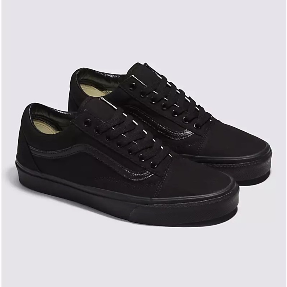 Black CANVAS OLD SKOOL Vans